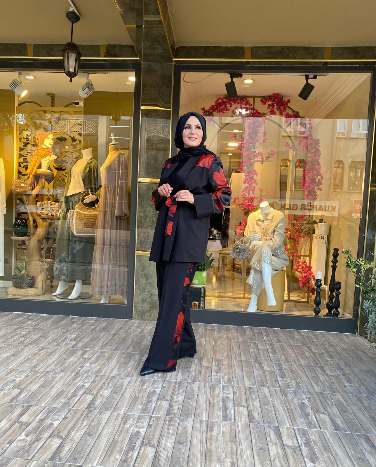 ORGANZE GARNİLİ ÇİÇEK DESENLİ KİMONO