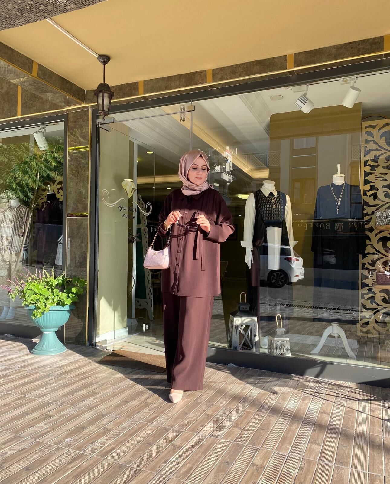 CEREMONY PANTOLONLU TAKIM