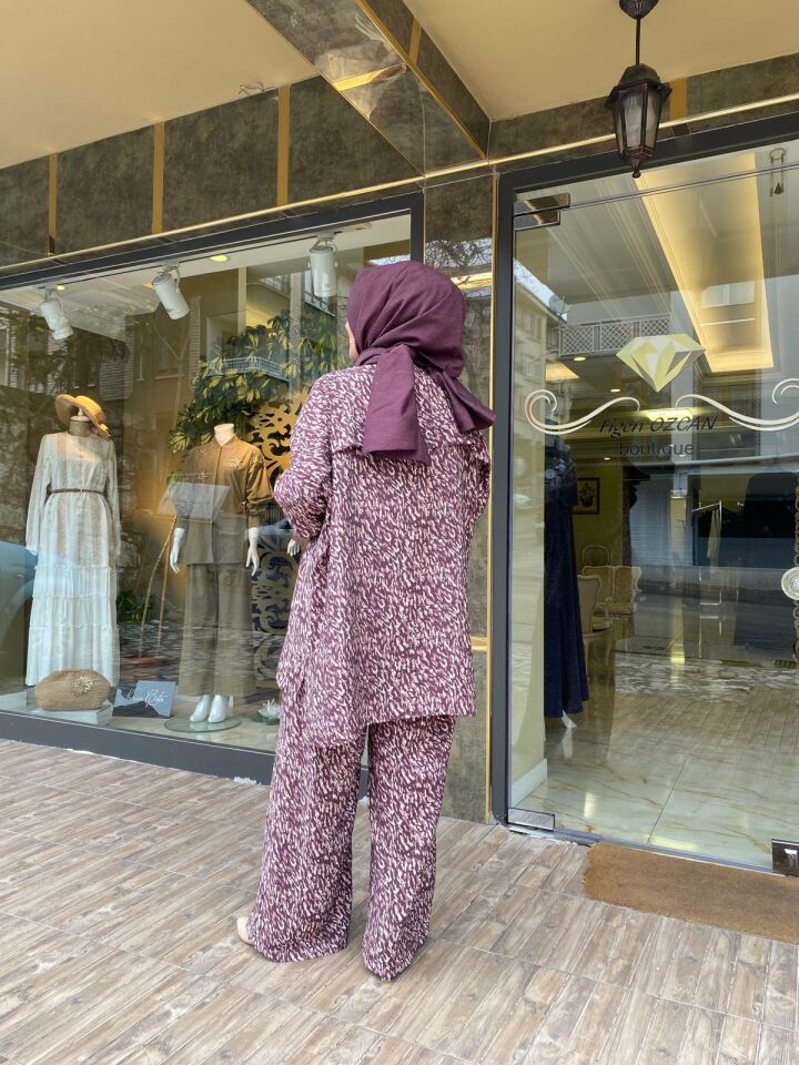 Mia desen pantolonlu takım