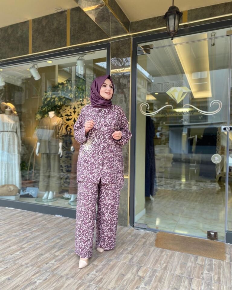 Mia desen pantolonlu takım