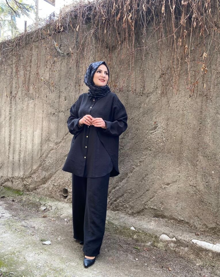 Pantolonlu anvelp detaylı takım