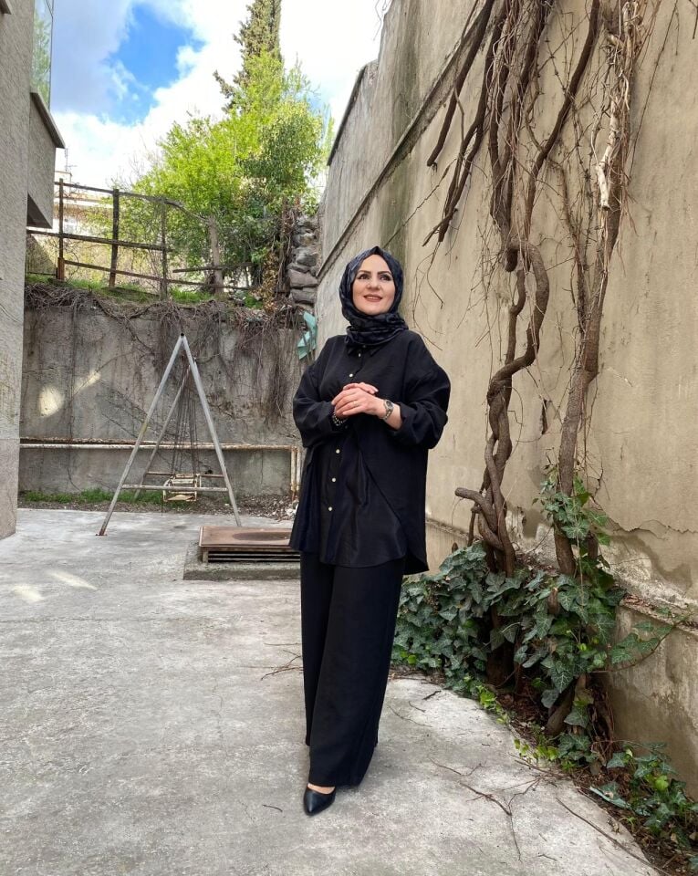 Pantolonlu anvelp detaylı takım