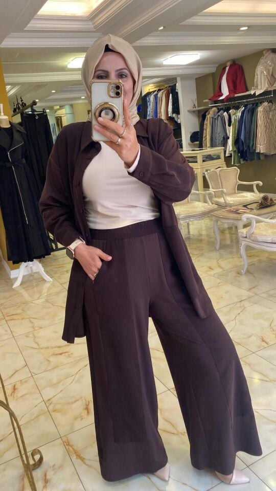 PANTOLONLU TAKIM