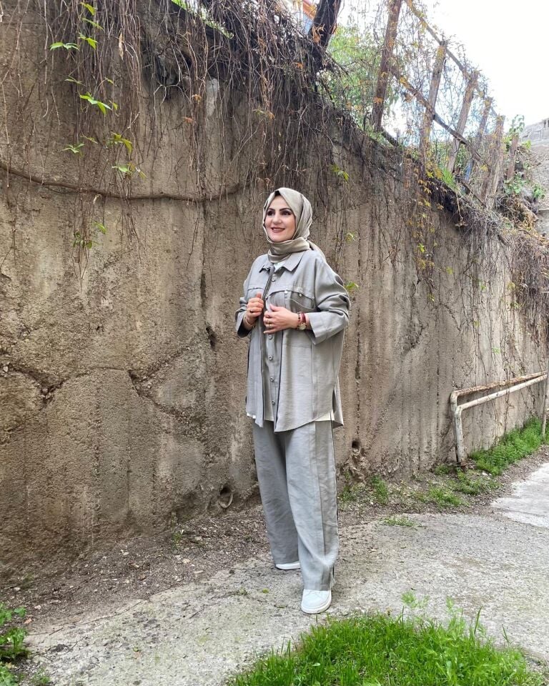 Takım pantolonlu