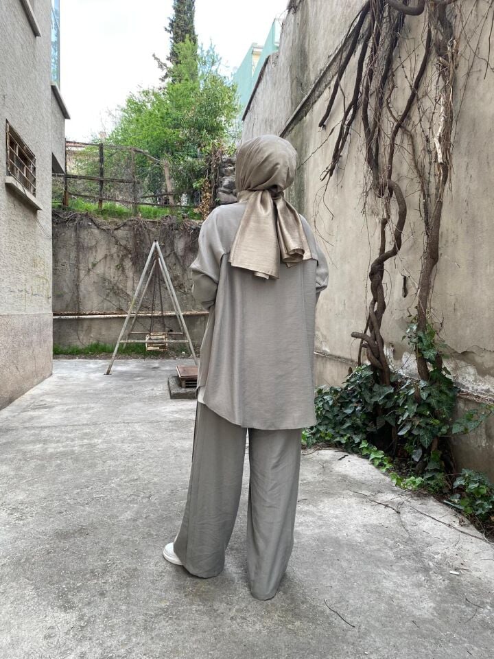 Takım pantolonlu