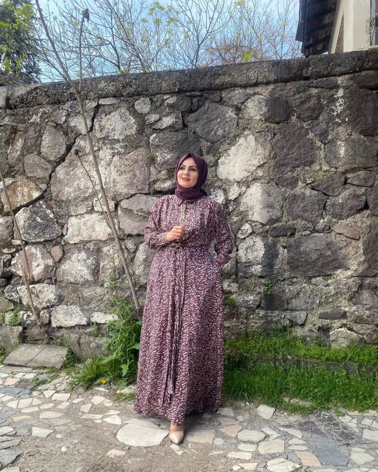 Elbise mia desen önden bağlamalı