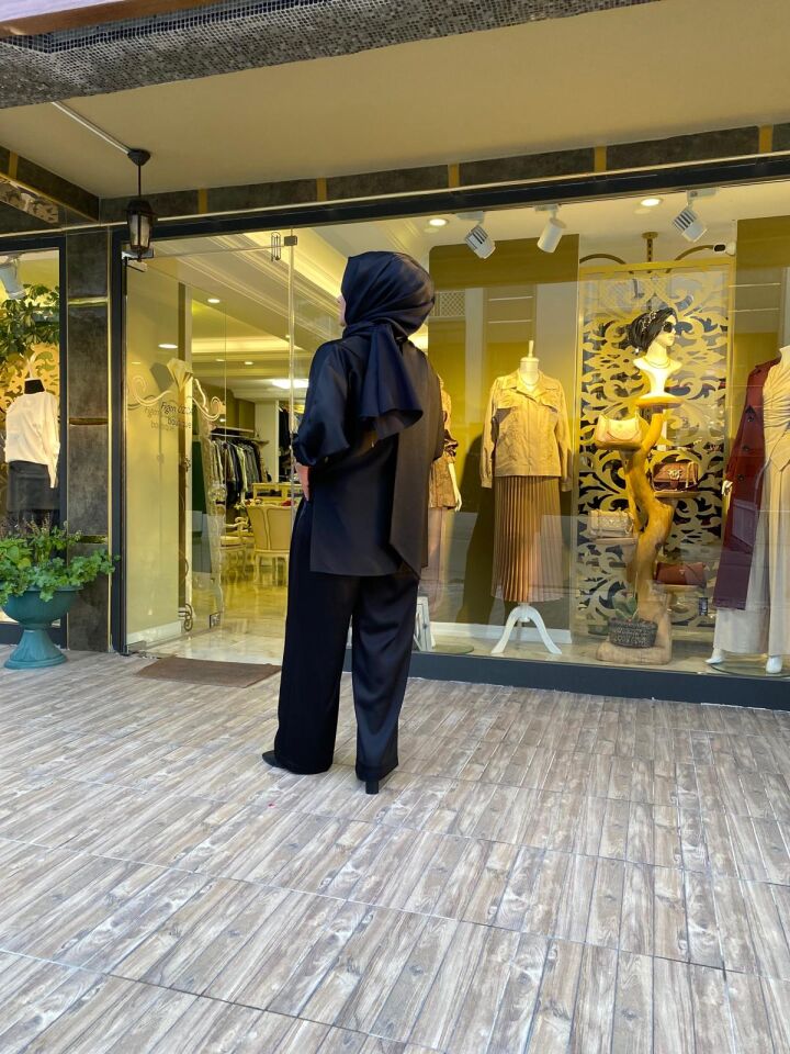 VALORİA SATEN TAKIM