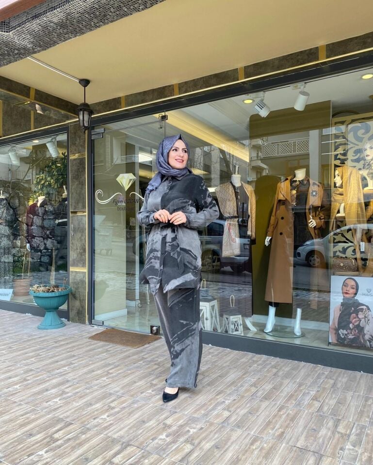 F.G PANTOLONLU TAKIM