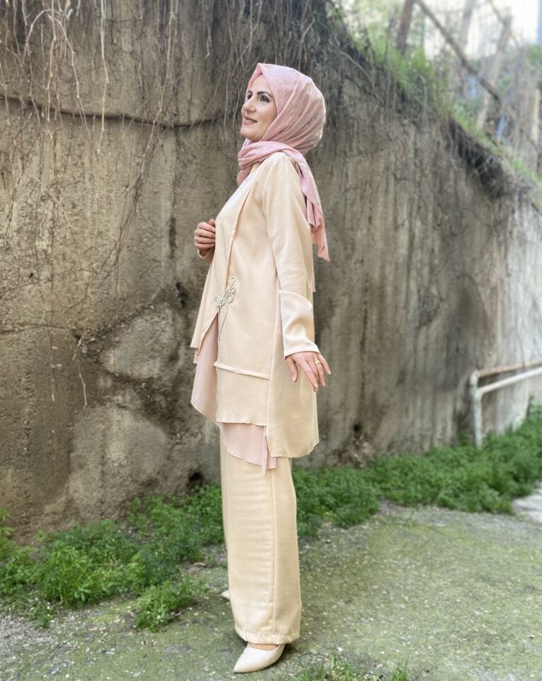 BOL PAÇA DETAYLI PANTOLONLU SAMAR TAKIM